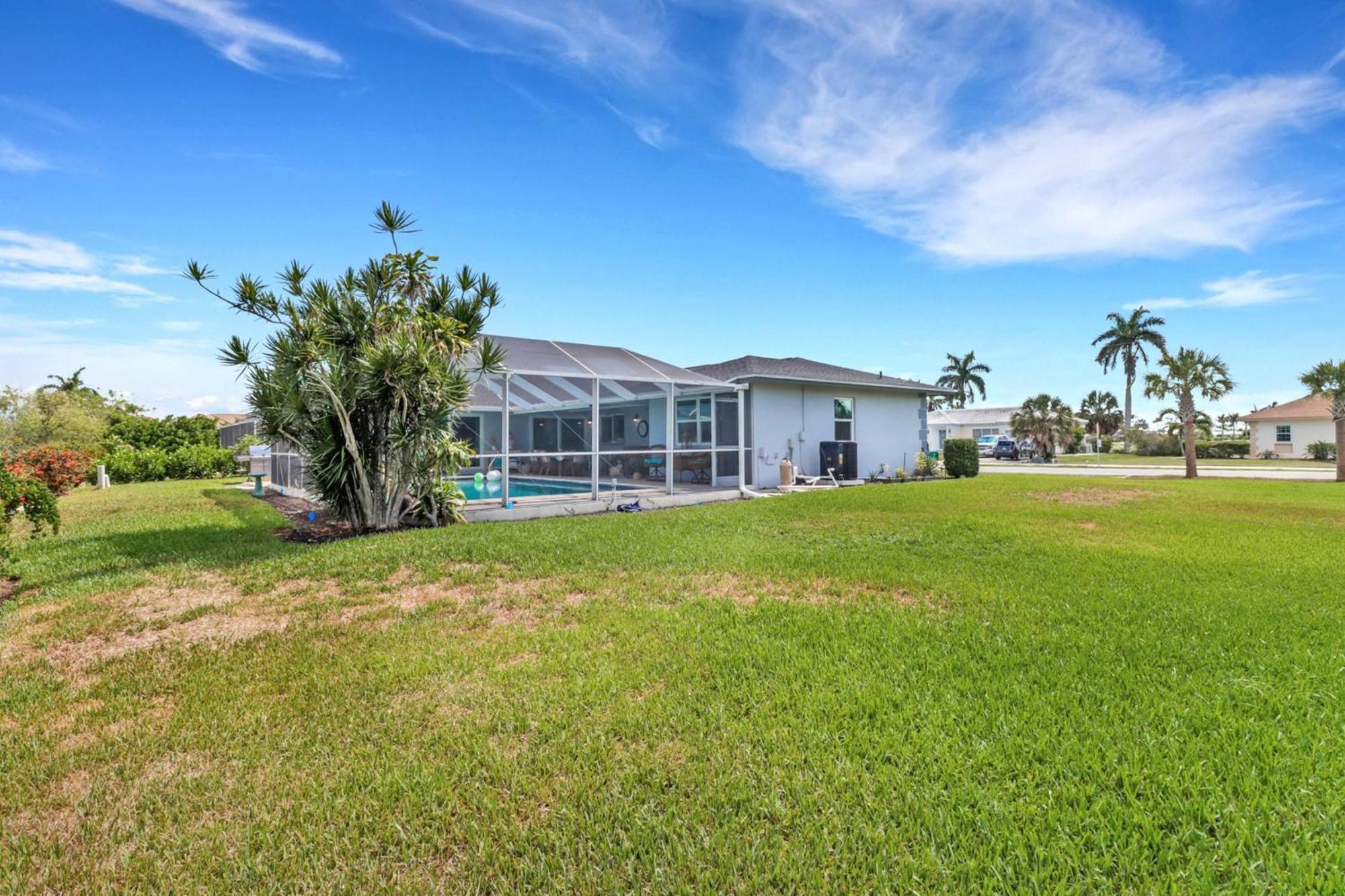 Inviting Lakeview Home L Pool L Close To Beaches Marco Island Bagian luar foto