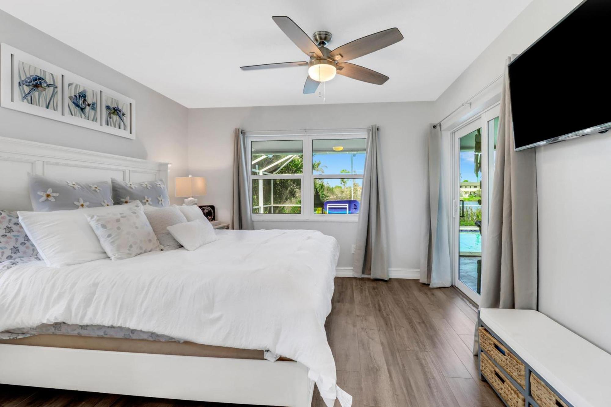 Inviting Lakeview Home L Pool L Close To Beaches Marco Island Bagian luar foto