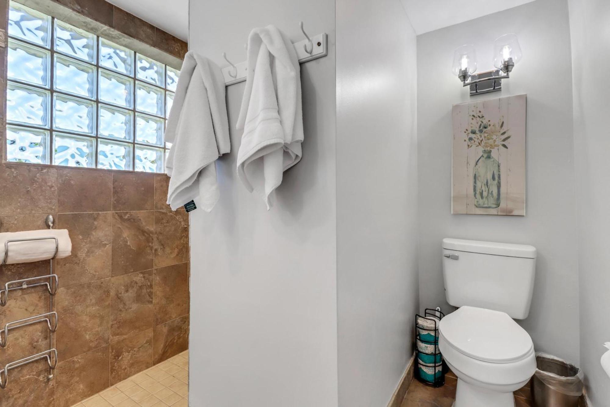 Inviting Lakeview Home L Pool L Close To Beaches Marco Island Bagian luar foto
